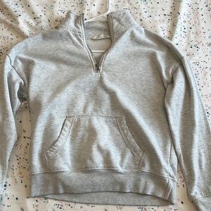 cute half zip gray sweatshirt